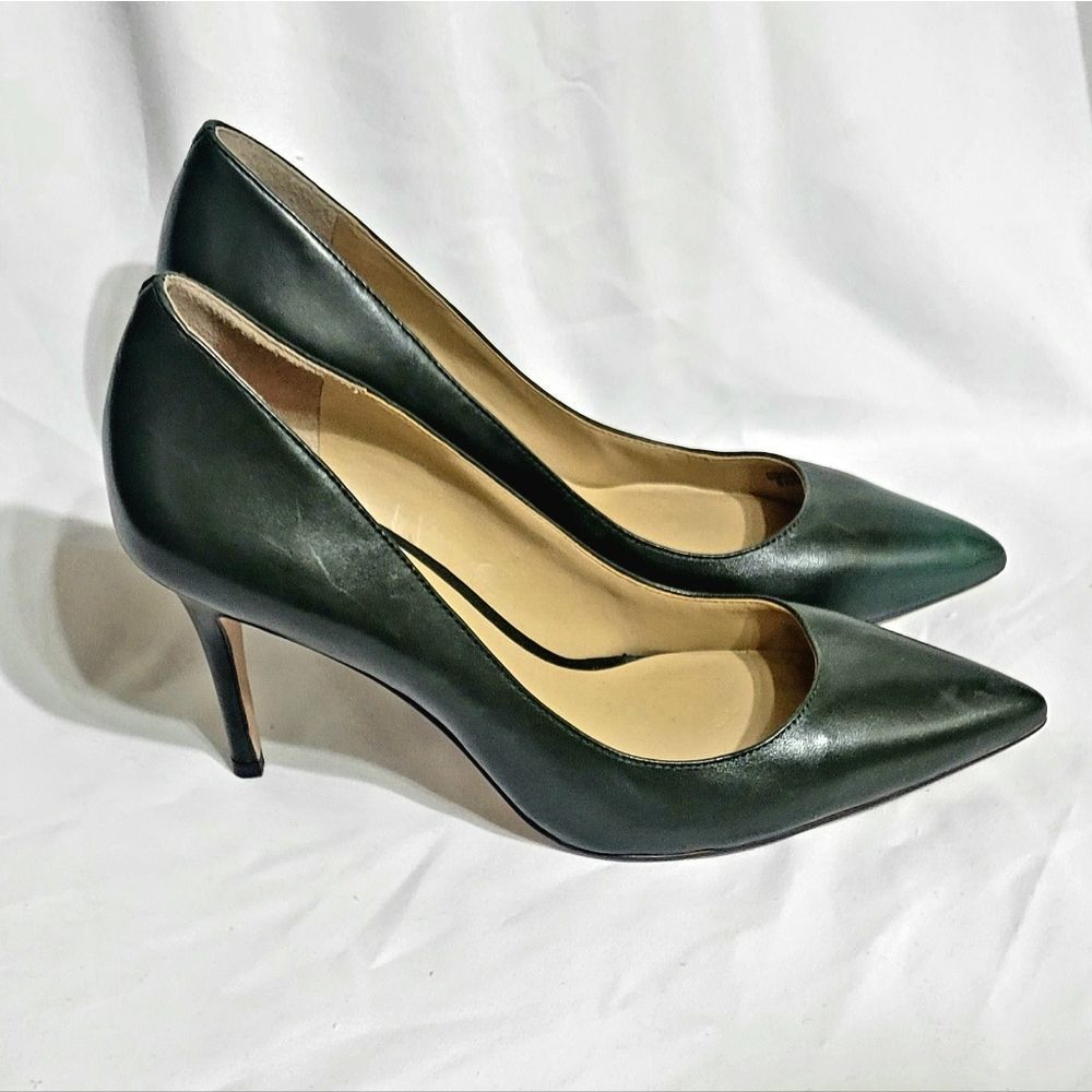 Ann Taylor Mila Pump